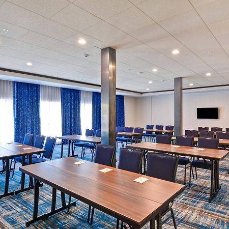 Courtyard By Marriott Long Island Islip/Courthouse Complex Hotel Central Islip Exterior foto
